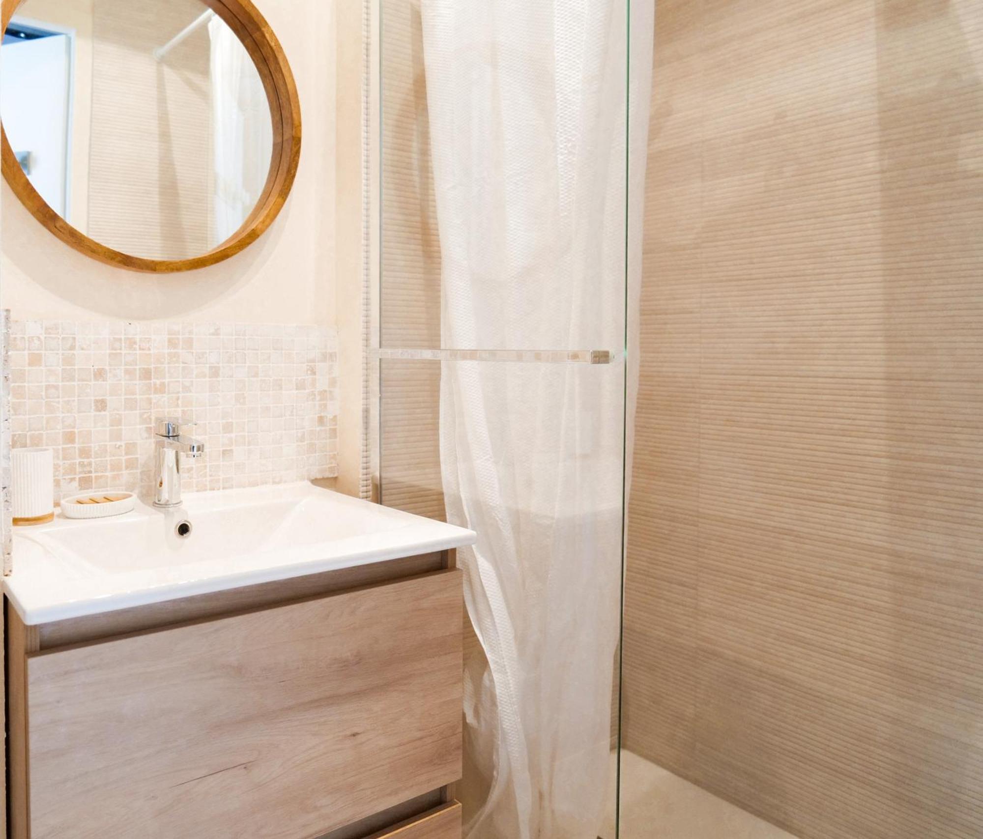 Appartement Renove Avec Gout Et Idealement Situe A Deux Pas Du Remblai Les Sables-d'Olonne Luaran gambar